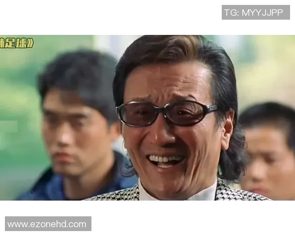 星爷少林足球中唱歌被揍引热议 网友纷纷猜测背后深意 星爷少林足球中唱歌被揍引热议 网友纷纷猜测背后深意